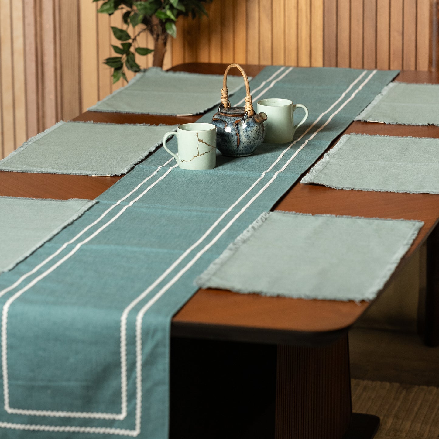 Minimalist Linen - Dining Set