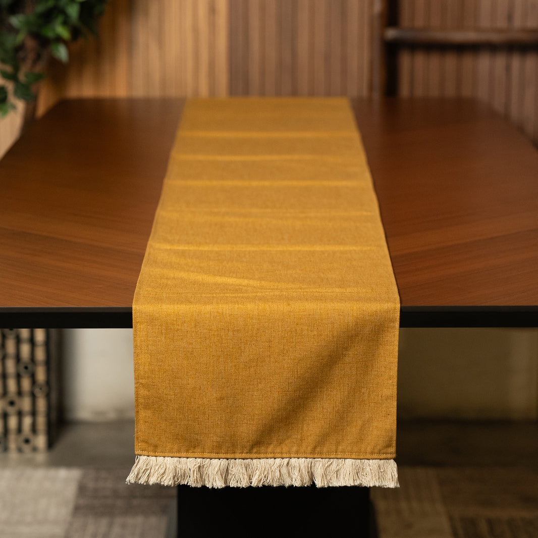 Discover Chic Dining Table Runner Sets for Every Occasion! | Ayawi ...